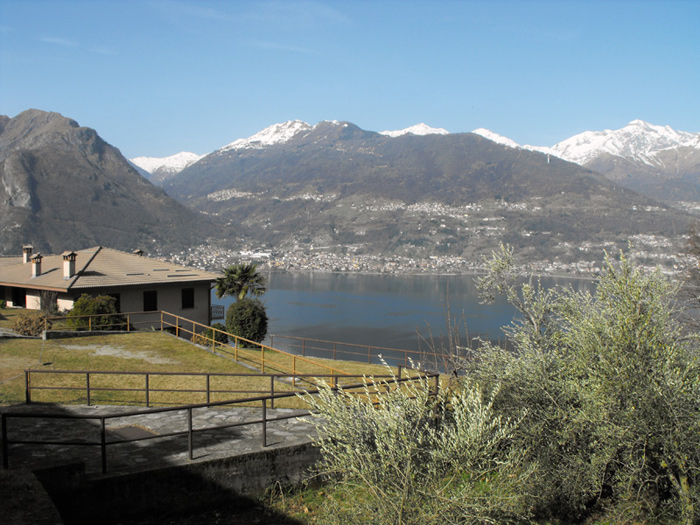 Vista dalla penisola di Piona