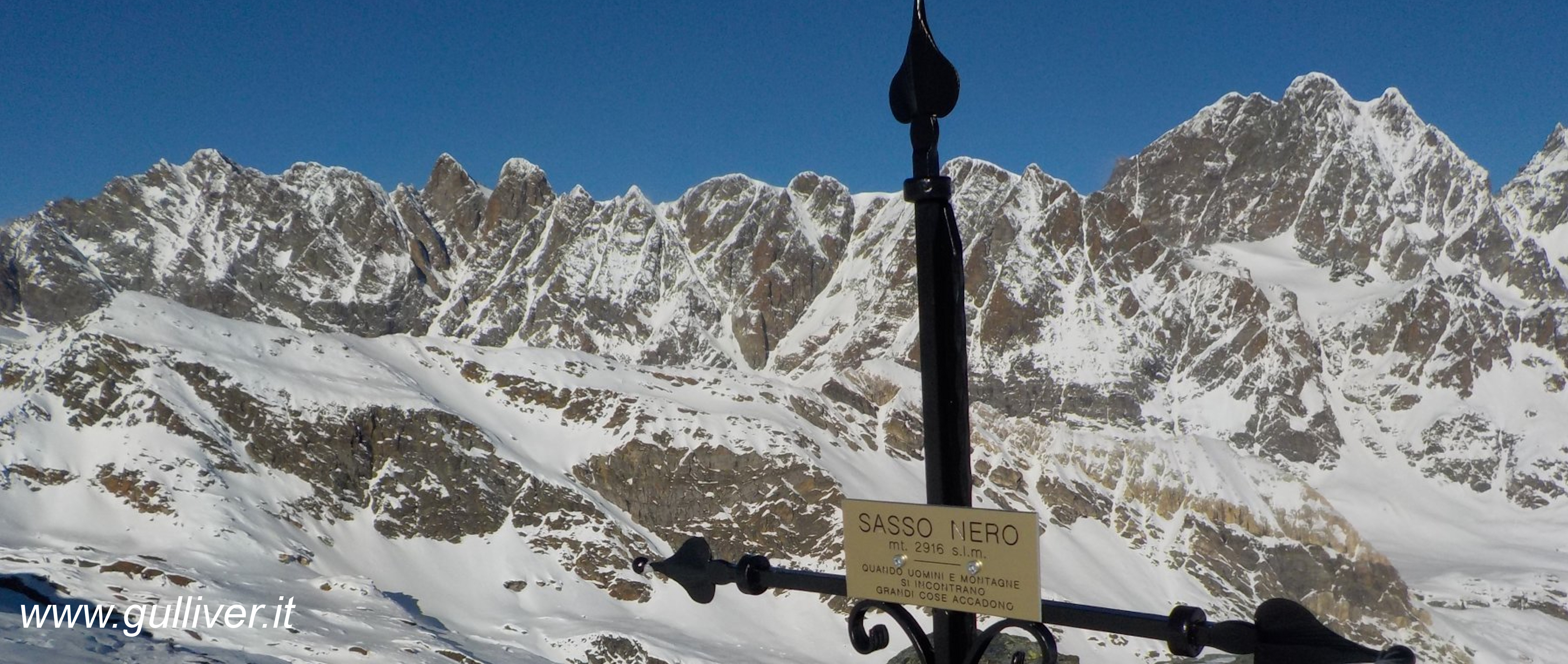 Panorama dalla cima del Sasso Nero (2917 m)